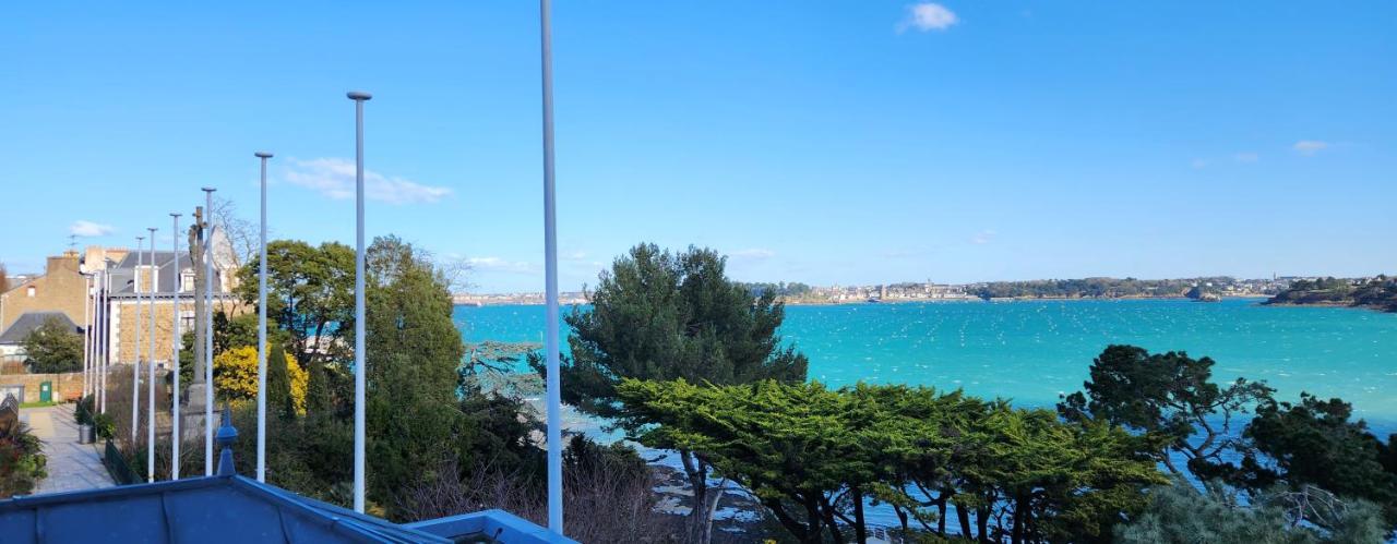 Hotel Restaurant Didier Meril 4*