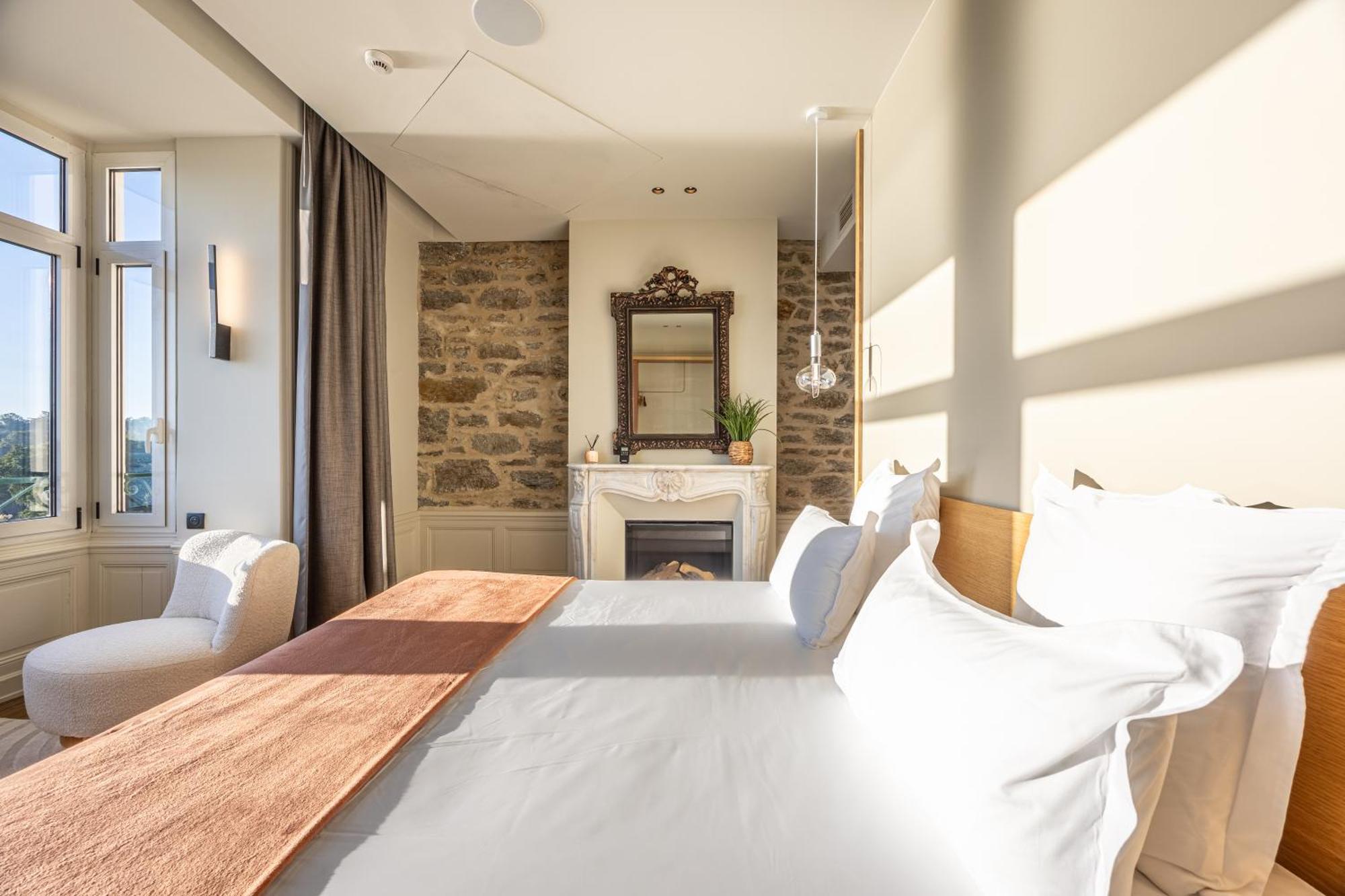 Hotel Restaurant Didier Meril 4*